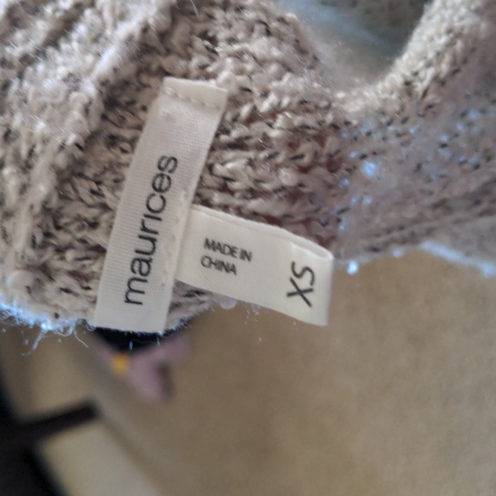 Sweater - Picture 2 of 2